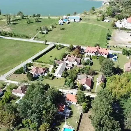 Apartament Mirella *